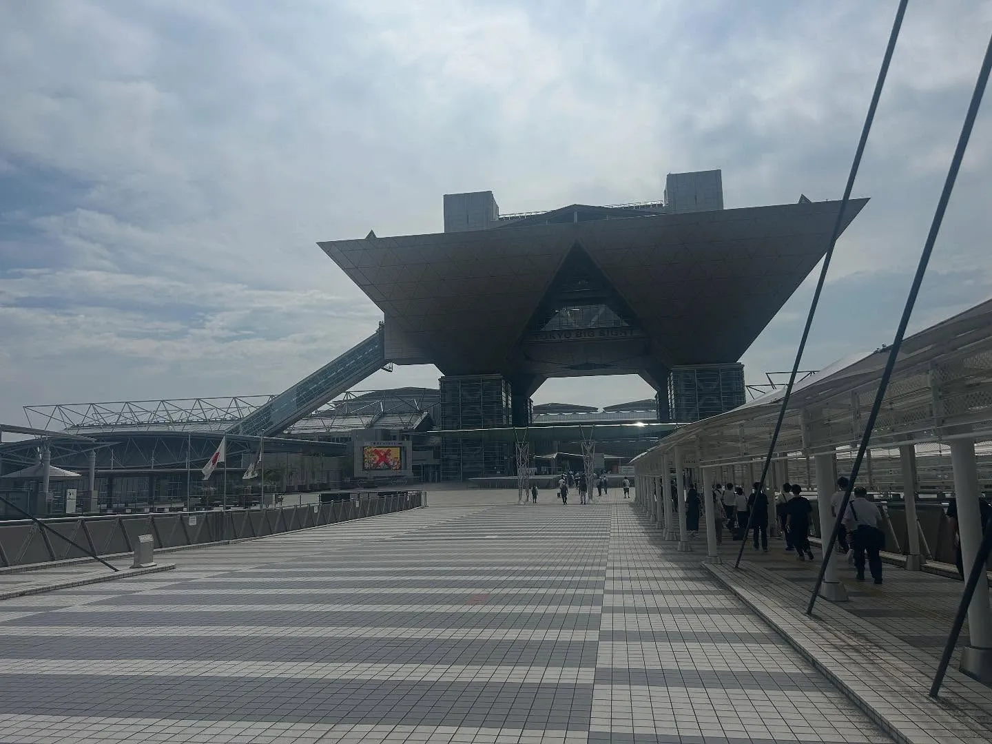 9/17と9/18の2日間リフォーム産業フェアに行ってきまし...